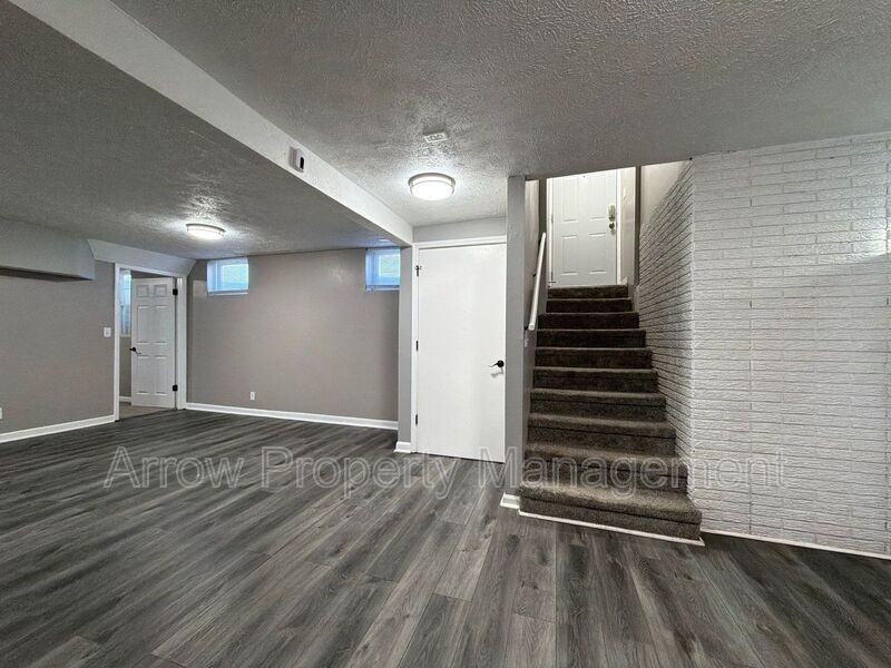 2707 Q St - Photo 3 of 10