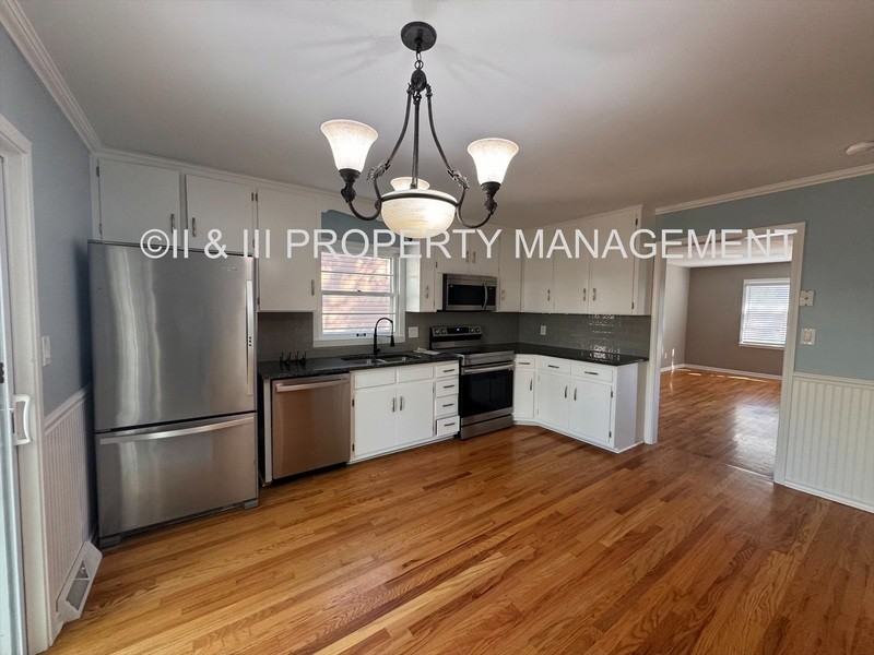 9508 Outlook Dr - Photo 6 of 18