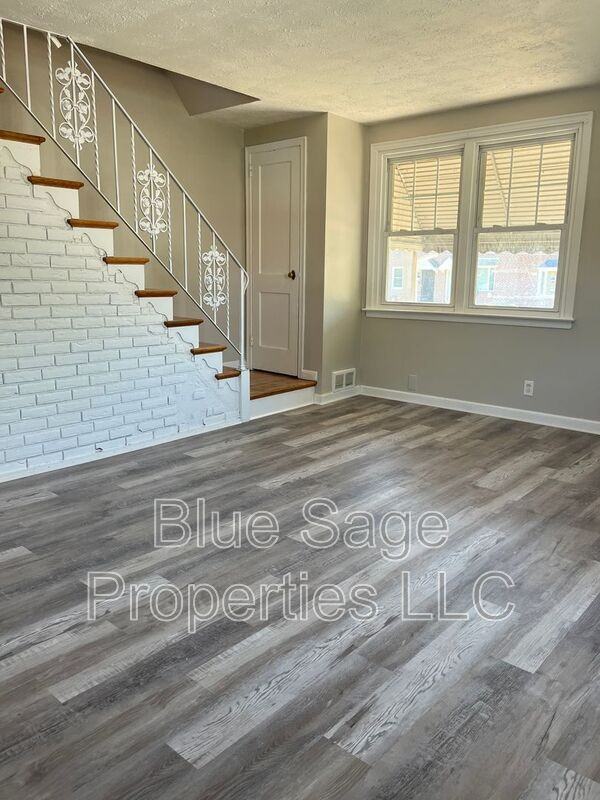 15 King Ave - Photo 4 of 30