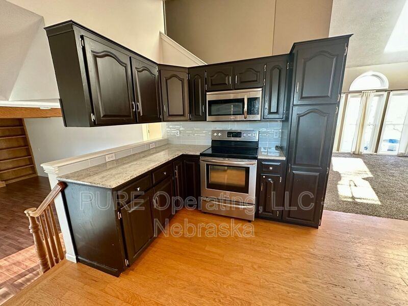 5039 S 163rd Ave - Photo 5 of 50