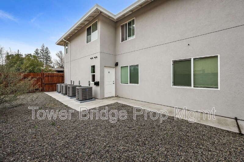 2409 Cava Ct #4 - Photo 2 of 17