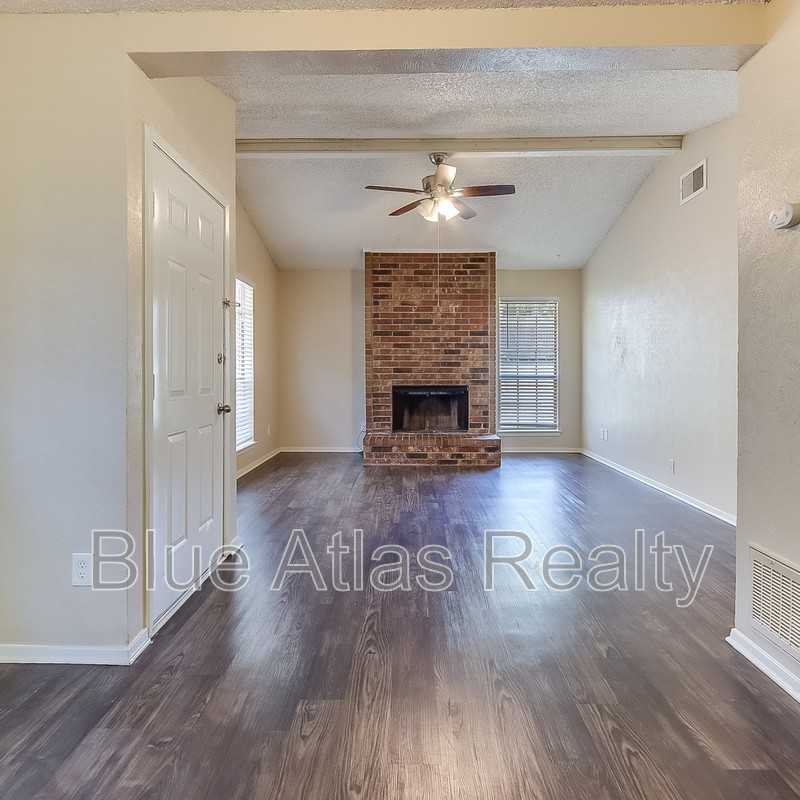 610 Lillard Rd #C - Photo 2 of 21