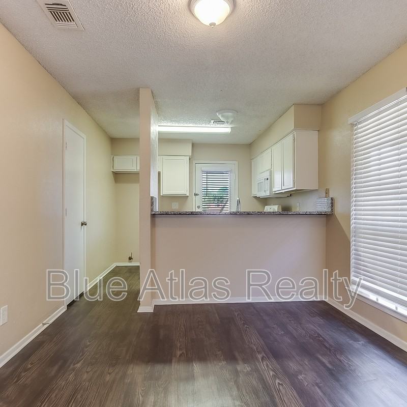 610 Lillard Rd #C - Photo 5 of 21