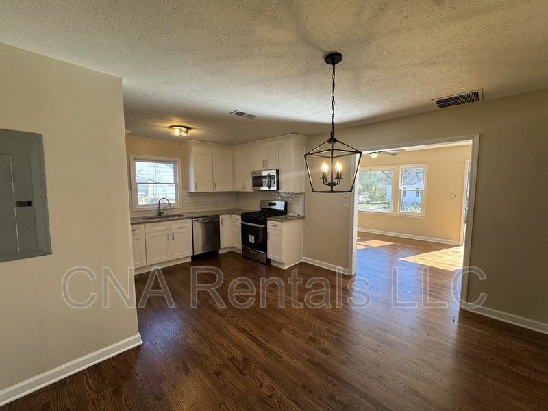 1826 Clearwater Dr Se - Photo 6 of 33