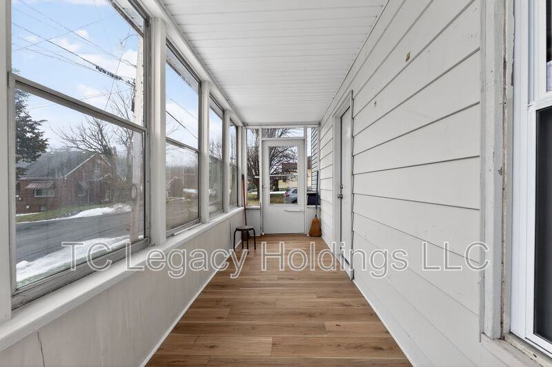 2201 Gould Ave - Photo 5 of 25