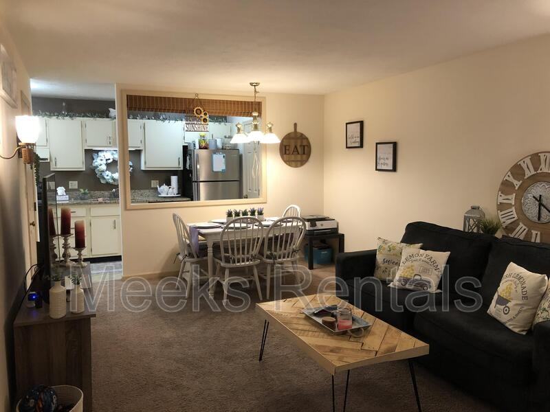 1615 6th Ave #101 - Photo 2 of 9