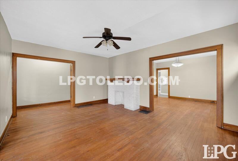 4136 N Lockwood Ave Lowr - Photo 7 of 35