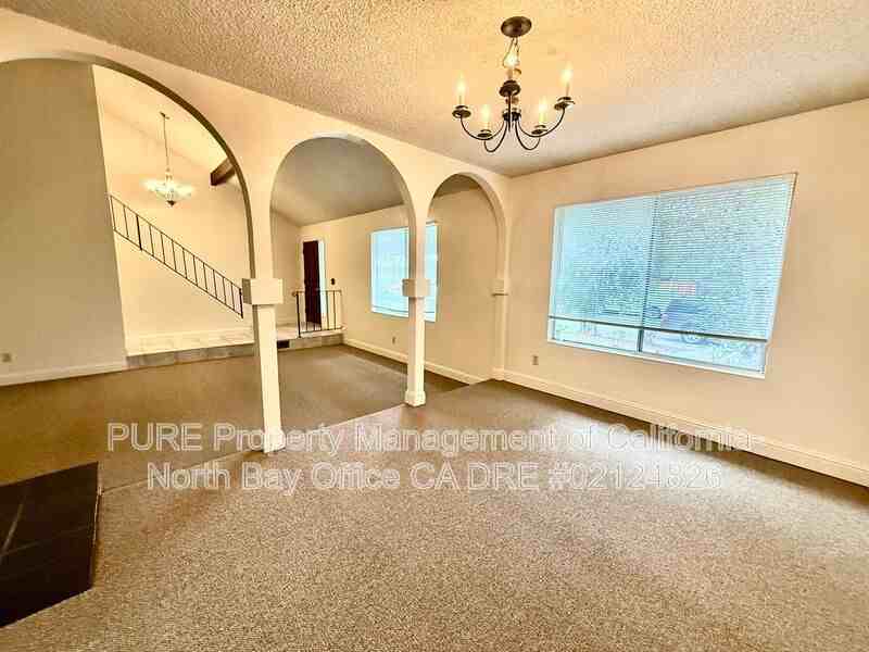 804 Parent Way - Photo 4 of 20