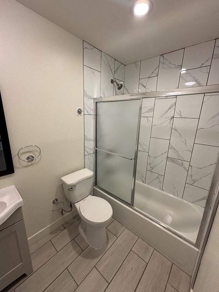 1822 North Daly Street - Photo 3 of 23