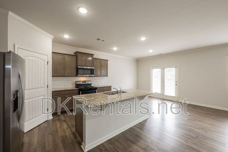 261 Barnwood Ln - Photo 7 of 37