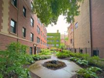 1364 E 52nd St #3W - Photo 1 of 1