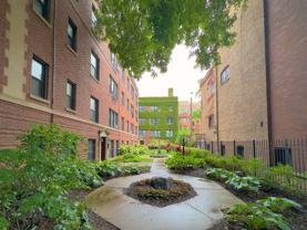 1364 E 52nd St #3W - Photo 1 of 1