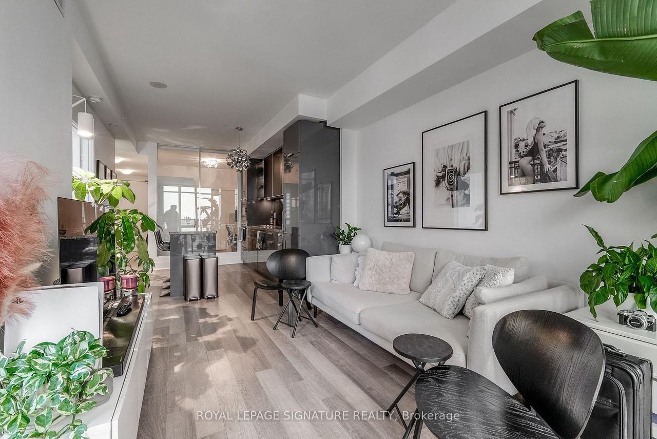 32 Davenport Road - Photo 4 of 20