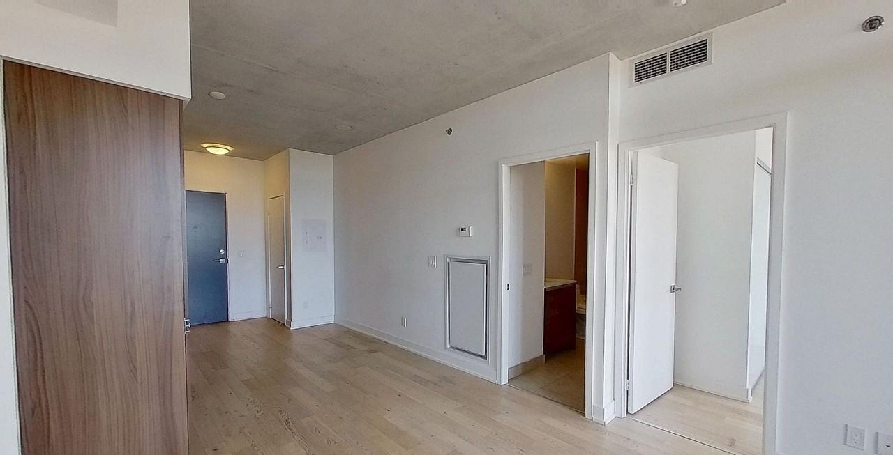 20 Minowan Miikan Lane #1409 - Photo 3 of 9