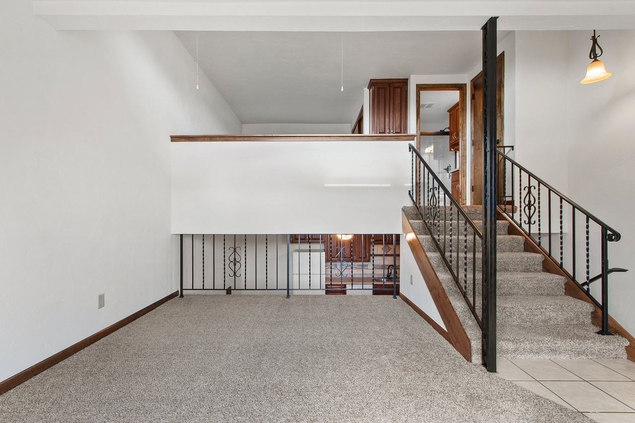 2400-2404 Canter Lane - Photo 2 of 20