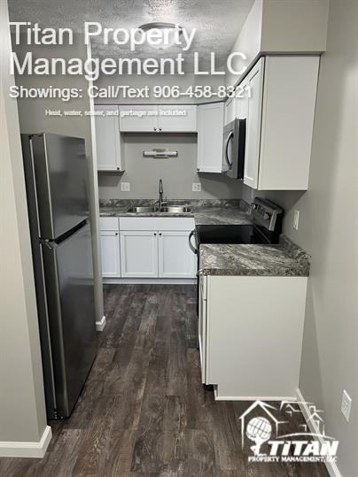 605 Lakeshore Drive - Photo 5 of 16