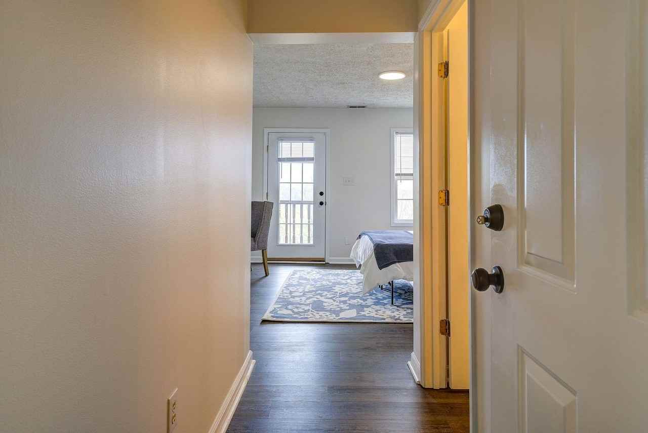 College Heights Rd - JC - 1425 - Photo 3 of 50