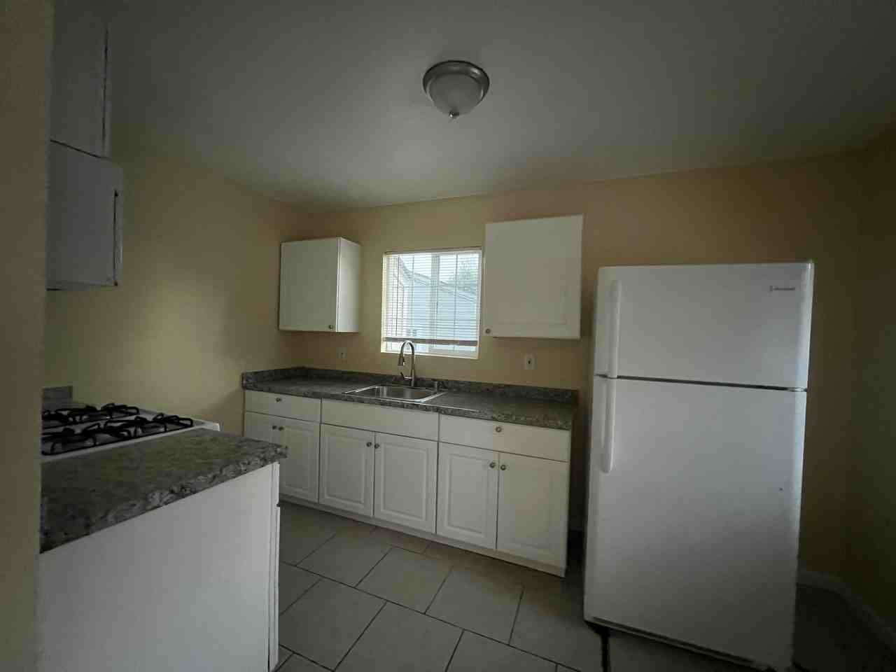 1686 5th Avenue - Photo 3 of 4