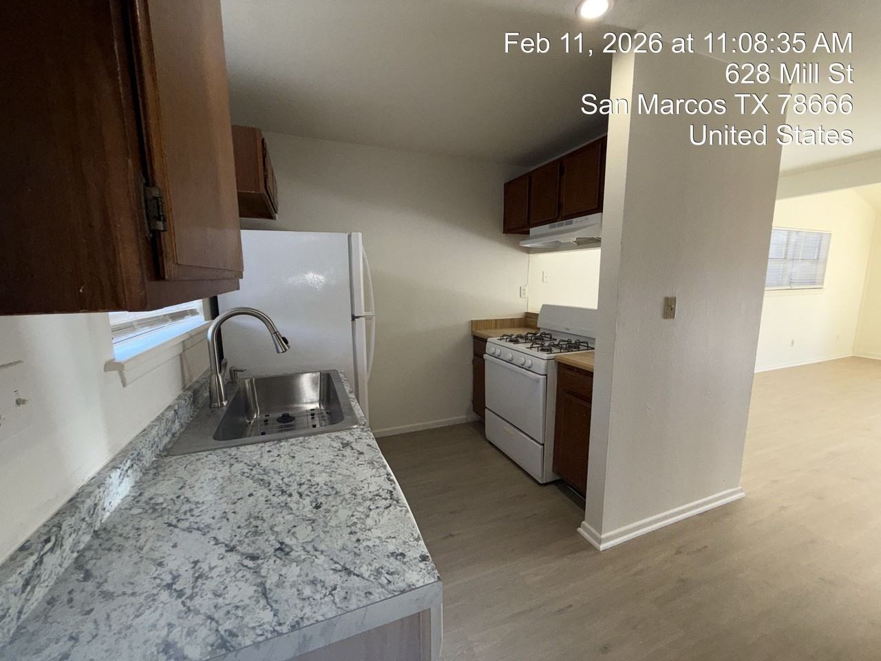 628 Mill St - B - Photo 4 of 13