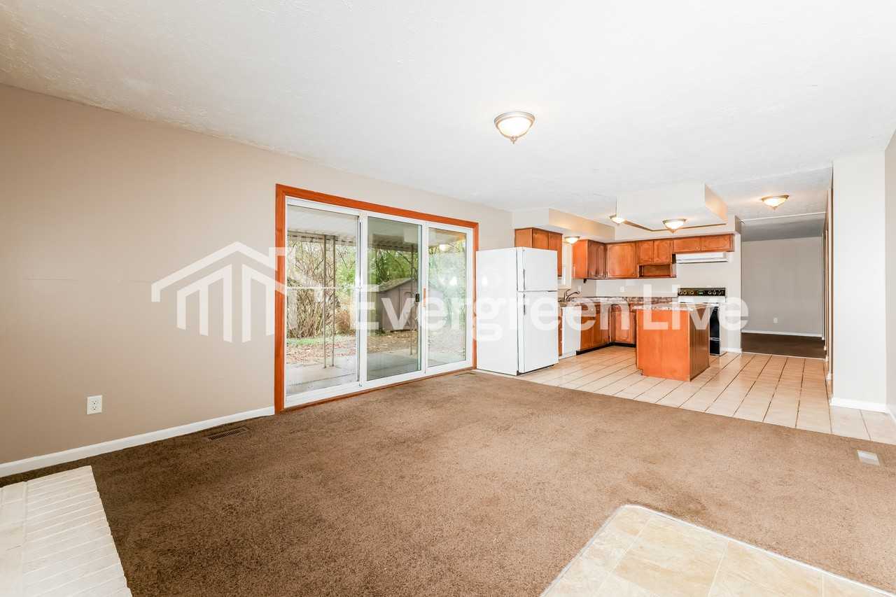 4571 Sylvan Oak Dr - Photo 7 of 15