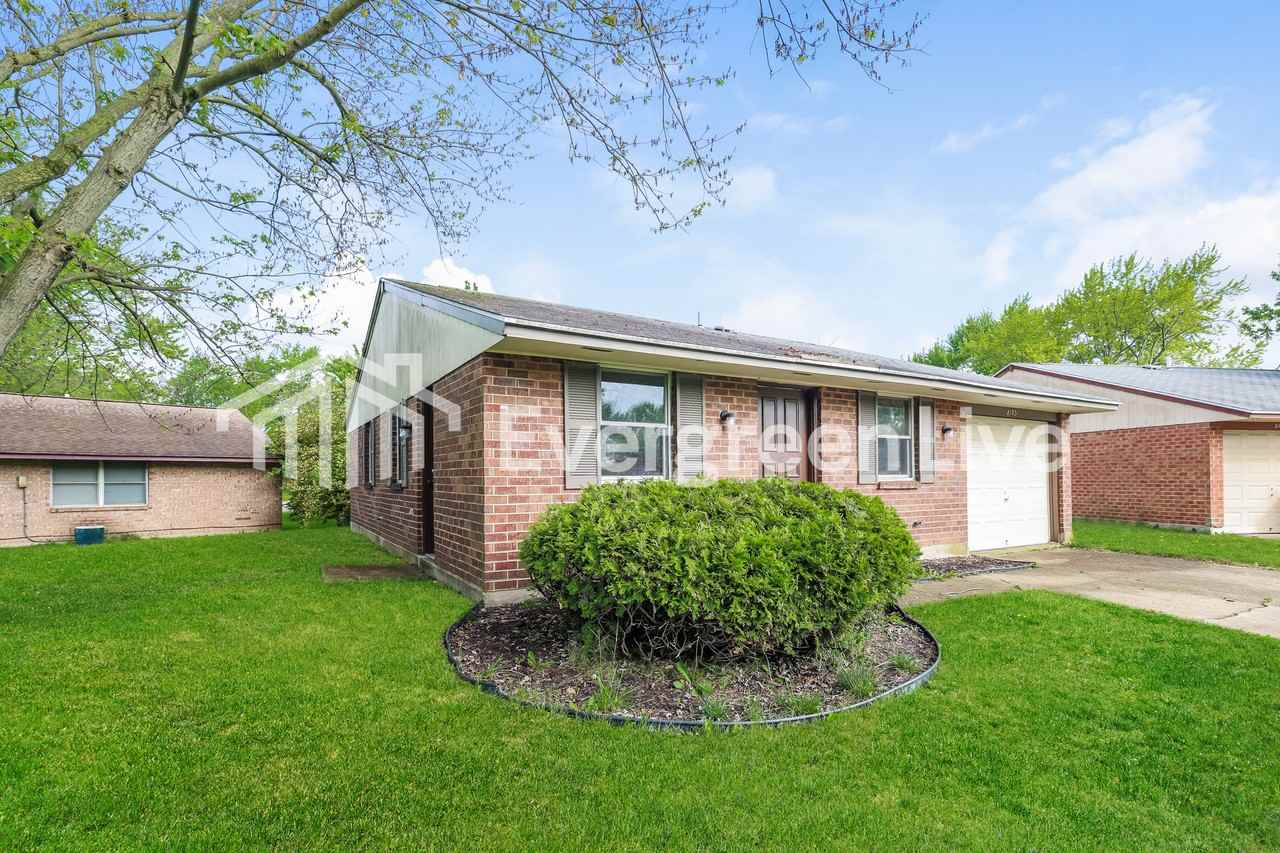 8173 Mount Washington Dr - Photo 2 of 15