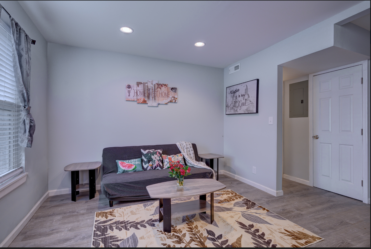 3311 16th Avenue North - Photo 7 of 46