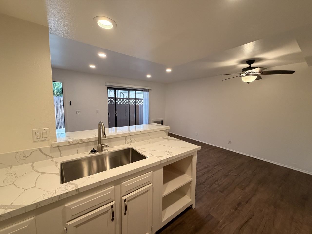 2843 C Street - Photo 5 of 18