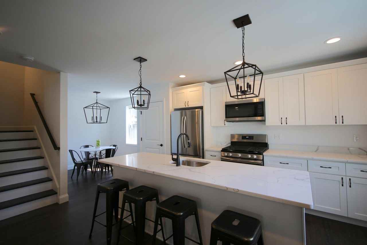 19 East Transit Street - Photo 2 of 23