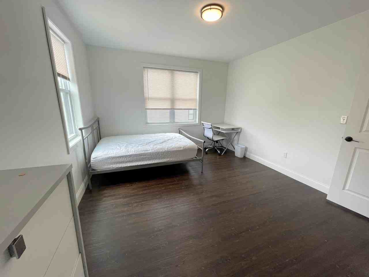 19 East Transit Street - Photo 5 of 23