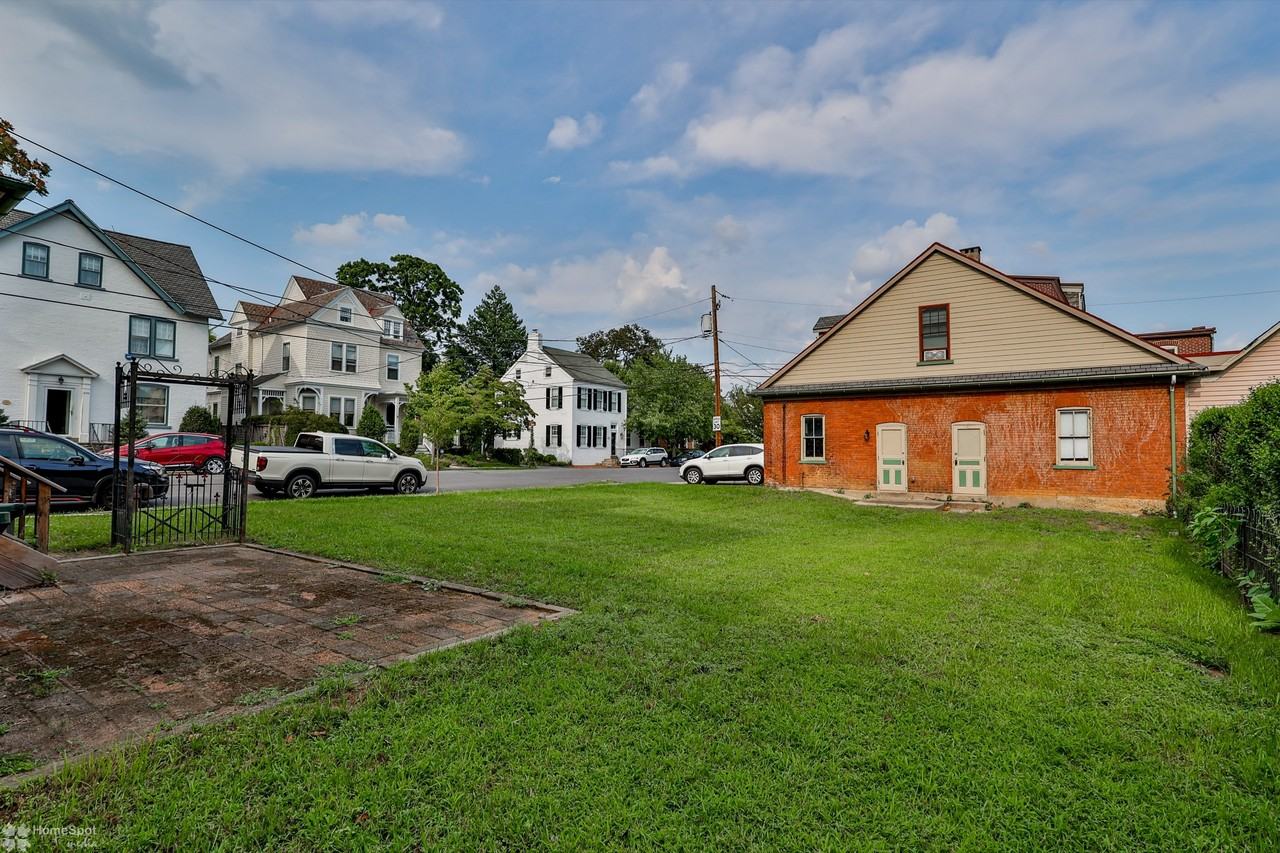 428 High Street - Photo 2 of 5