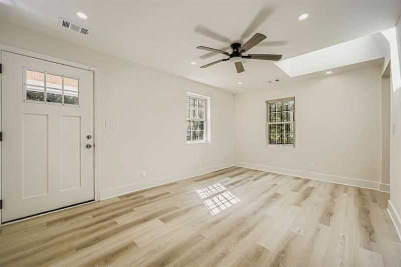 3099 Delowe Dr - Photo 3 of 12