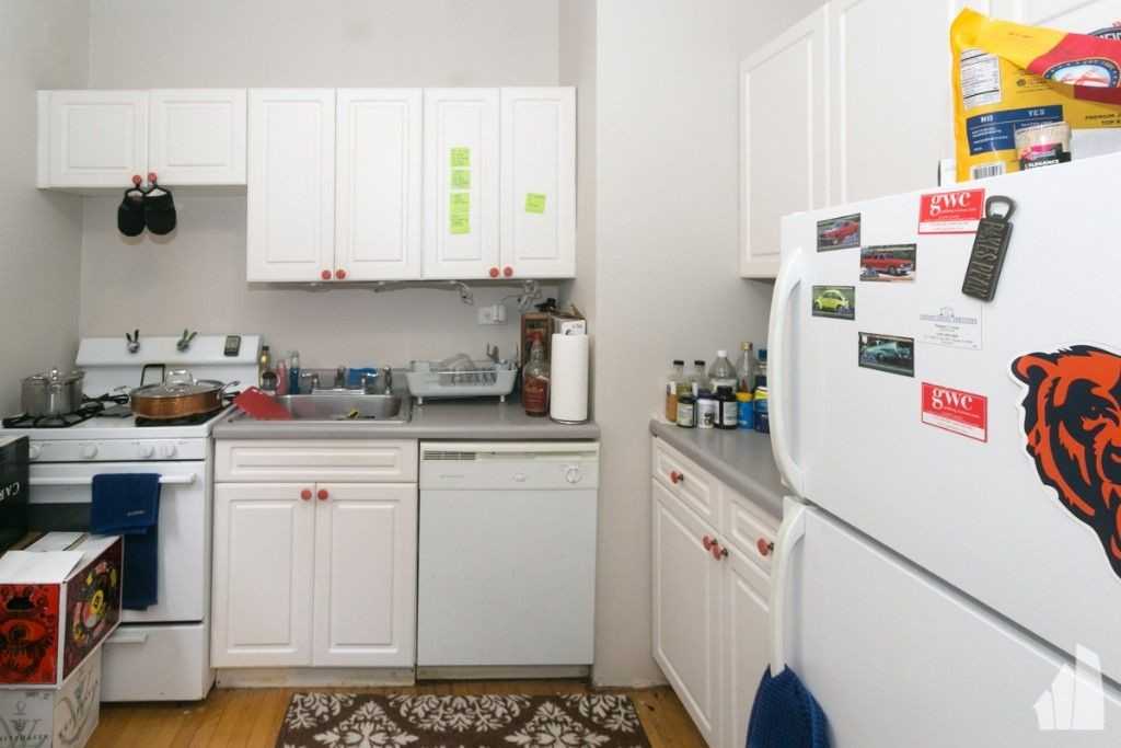 3502 W Grace St - Photo 4 of 6