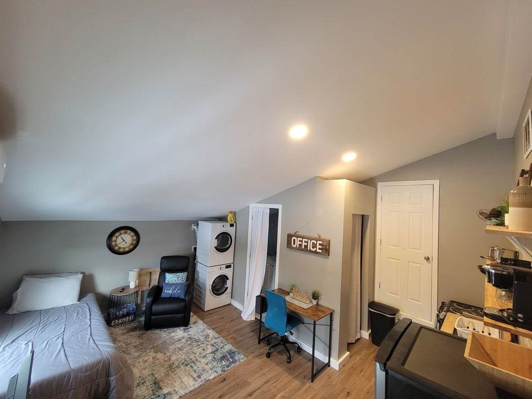 36 Beal St ##4 - Photo 5 of 11