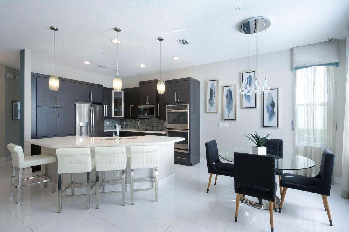 1932 Juno Landing Ln - Photo 2 of 18