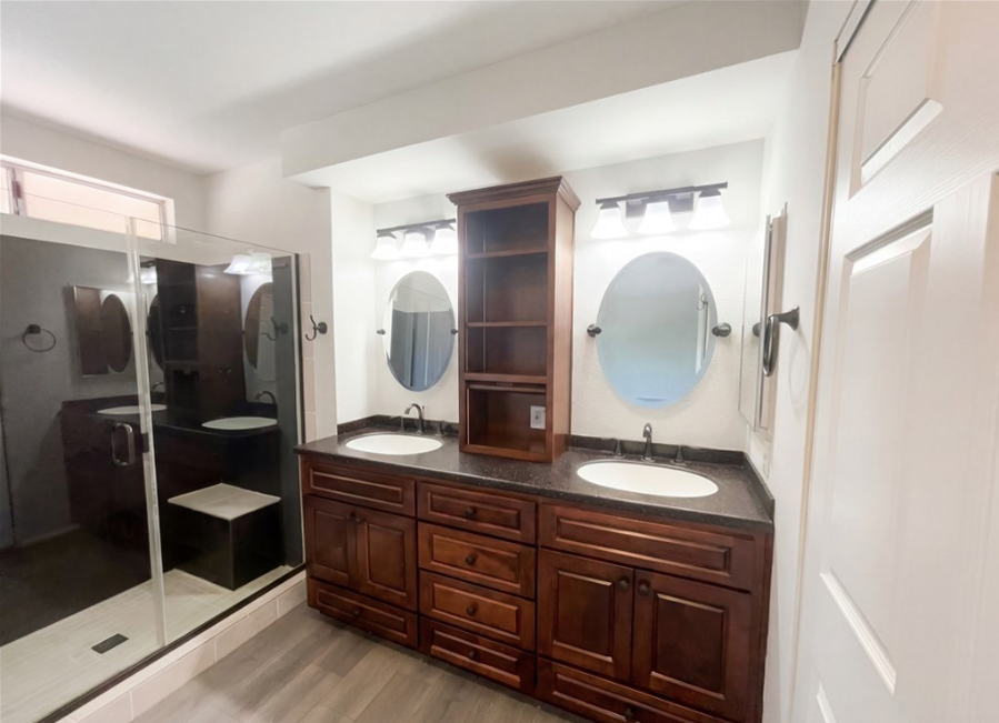 9036 Limecrest Dr - Photo 7 of 16