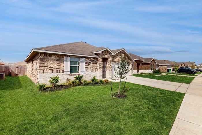 5107 Jasper Garden Cir - Photo 4 of 33