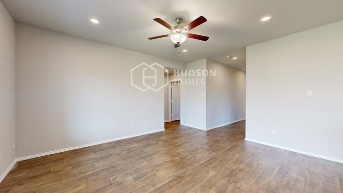 5107 Jasper Garden Cir - Photo 6 of 33