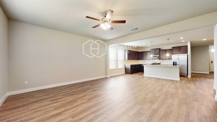 2328 Goodnight Ranch Dr - Photo 7 of 34