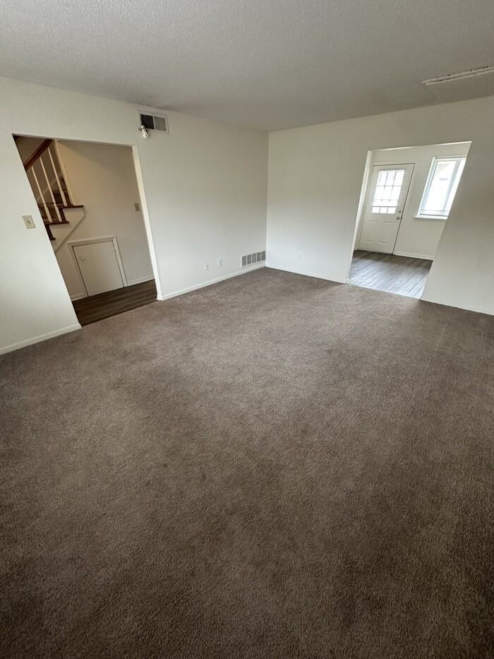 2365 Champion Ct #2365 - Photo 4 of 16