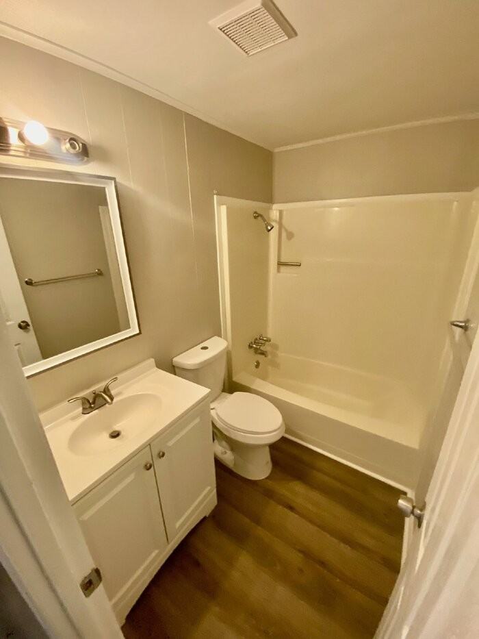 7809 Iowa Dr - Photo 7 of 9