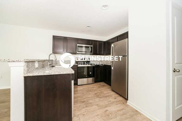 512 Eiseman Way - Photo 5 of 18