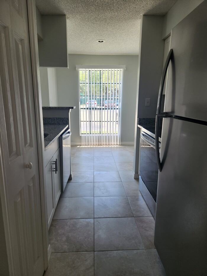 8625 Fancy Finch Dr #101 - Photo 7 of 25