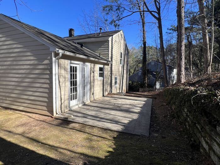 310 Knoll Ridge Ct - Photo 2 of 10