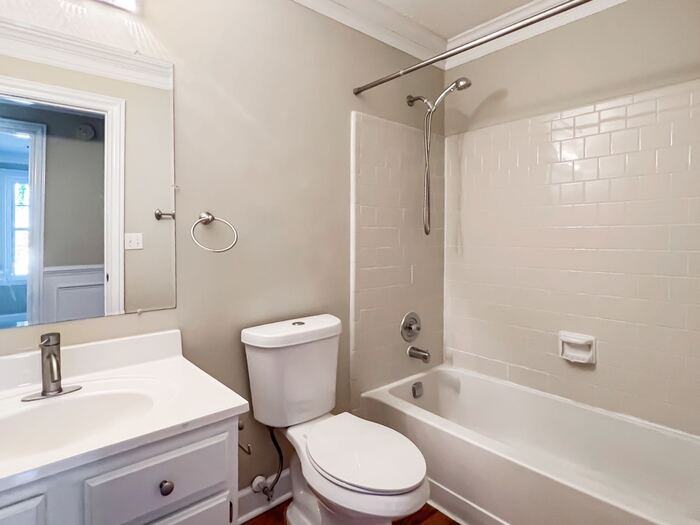 310 Knoll Ridge Ct - Photo 5 of 10