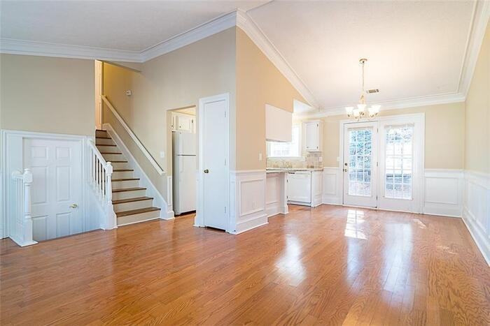 310 Knoll Ridge Ct - Photo 7 of 10