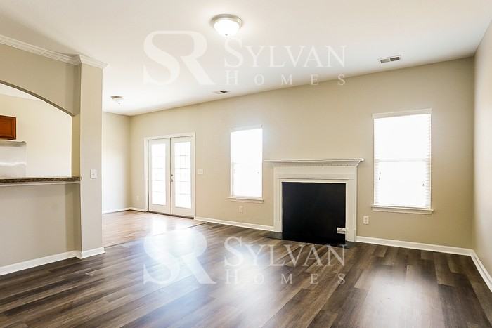 523 Westmoreland Rd - Photo 5 of 16