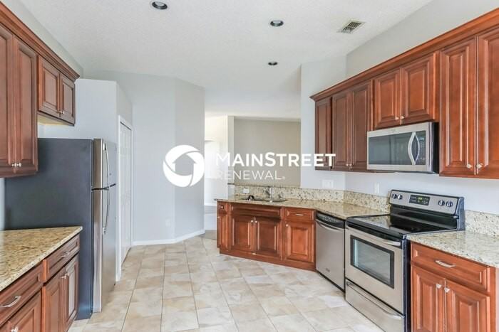 940 Ashton Cove Ter - Photo 5 of 16