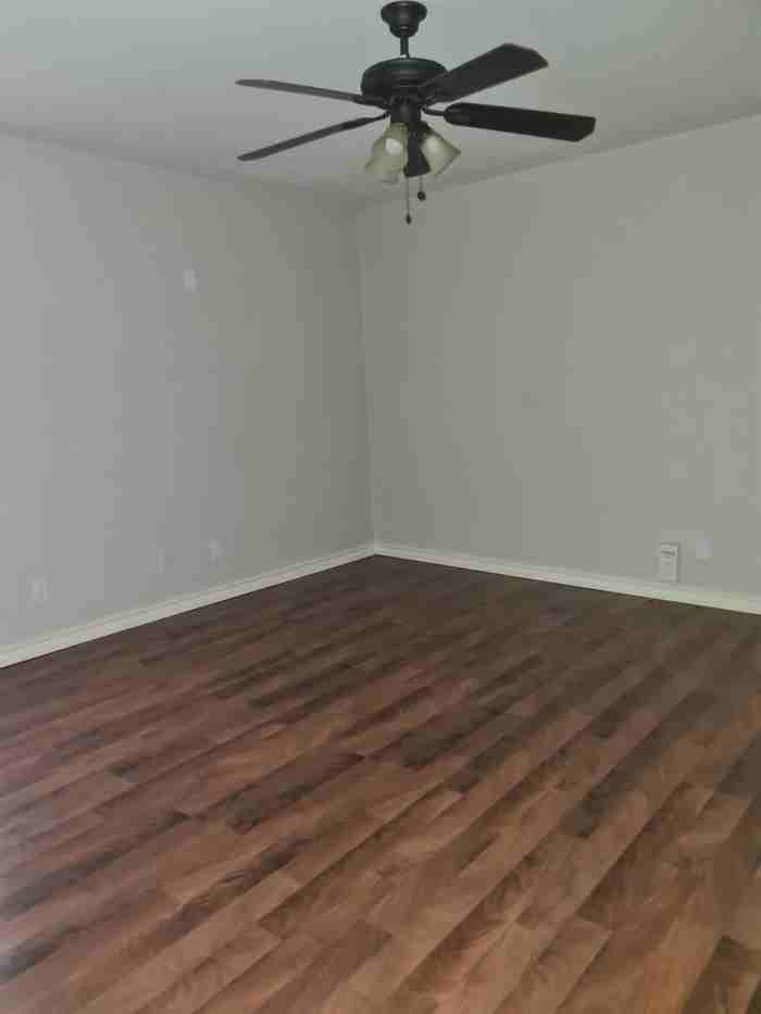 306 W Matz Ave #8 - Photo 2 of 11