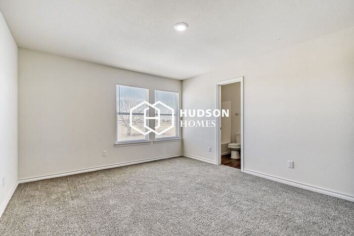 402 N Zenith Ave #A - Photo 6 of 14