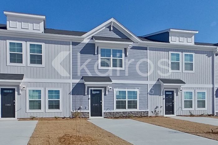 2091 Banyon Cir - Photo 2 of 25